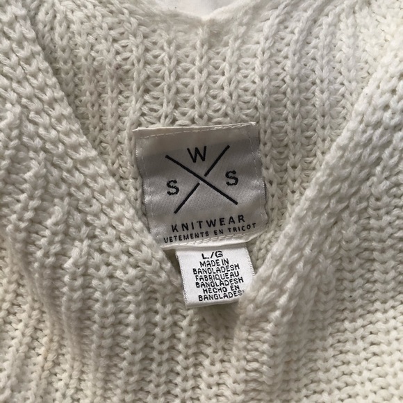 Slouchy White Knit Sweater - Picture 4 of 4